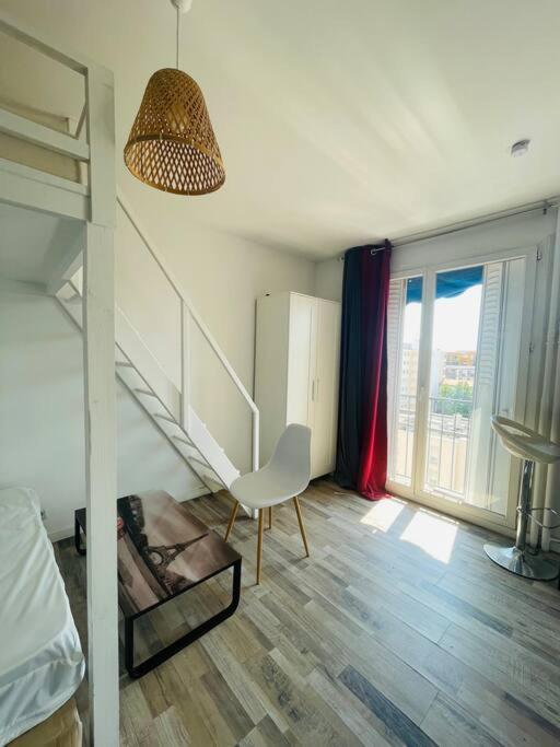 Petit Studio Centre Joliette Марсель Экстерьер фото